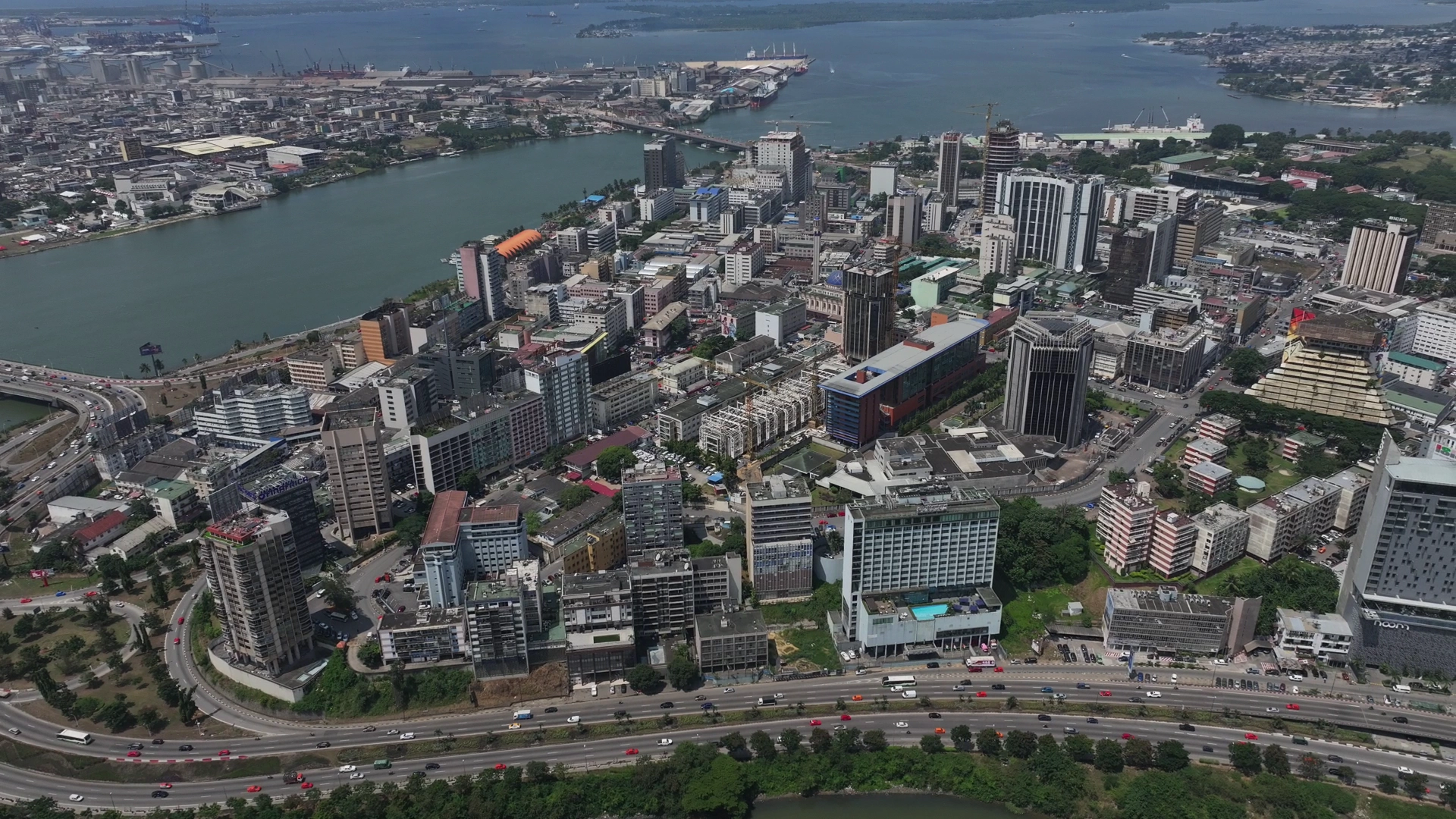 Investir dans l’immobilier à Abidjan en 2026 : guide complet